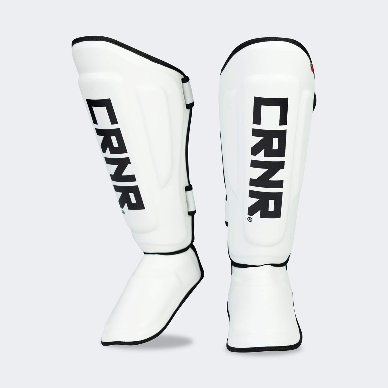 SUPREME MAUY THAI SHIN GUARDS MED WHITE